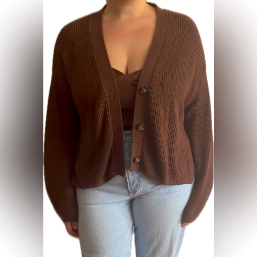 Abercrombie & Fitch Brown camisole and cardigan set